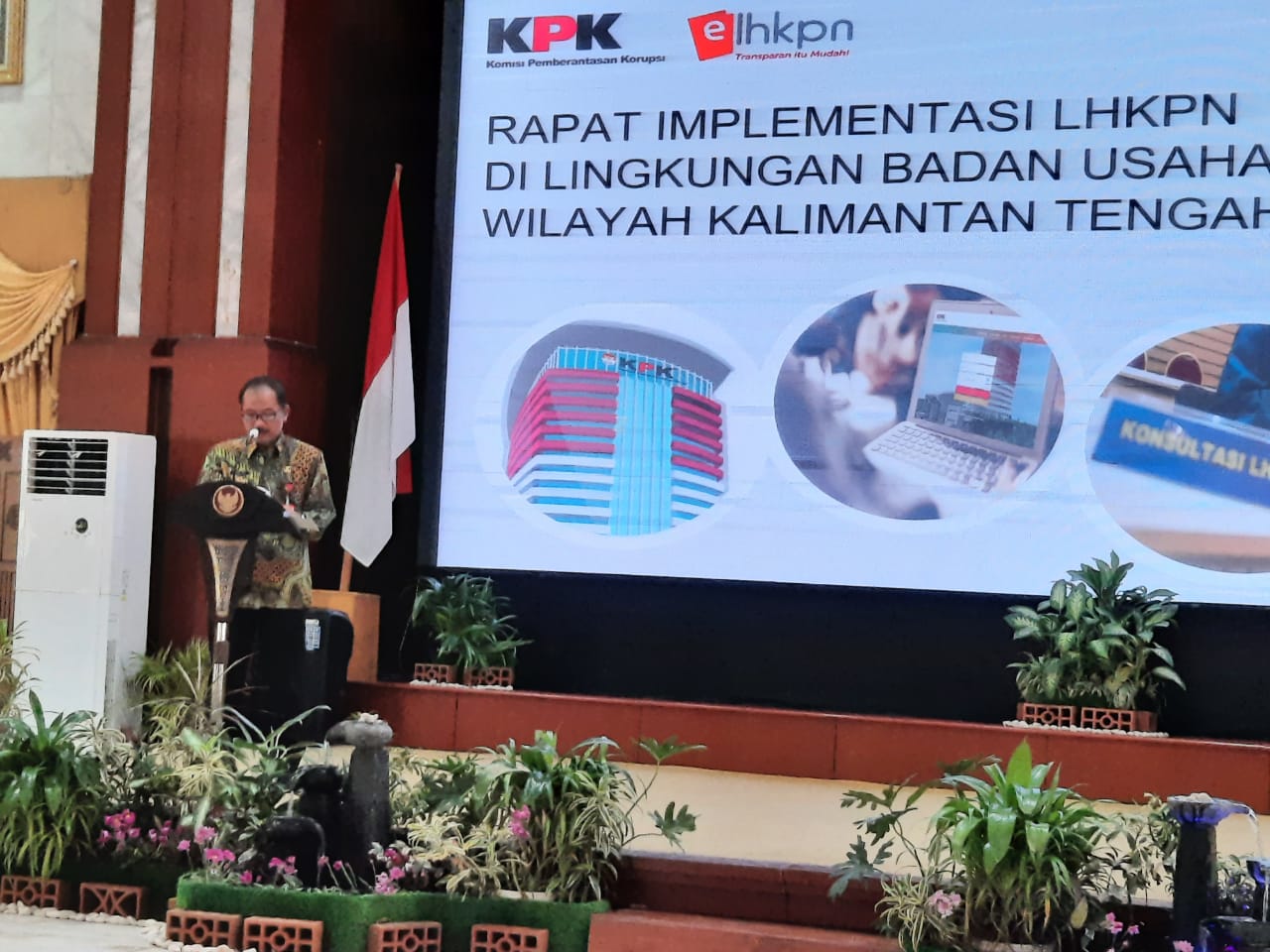 Inspektur Kalteng Buka Rapat Implementasi LHKPN BUMD Tahun 2022 se-Kalteng