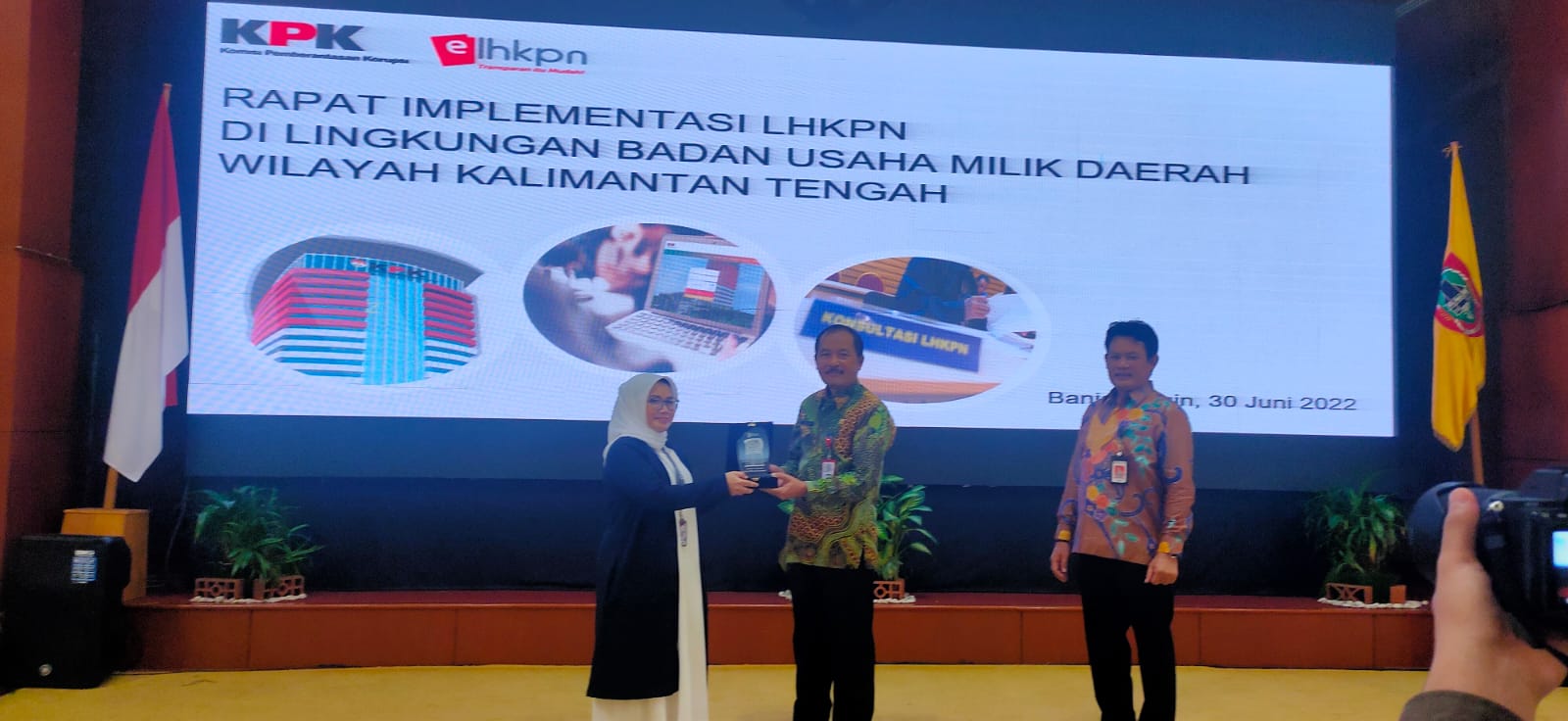 Inspektur Kalteng Buka Rapat Implementasi LHKPN BUMD Tahun 2022 se-Kalteng