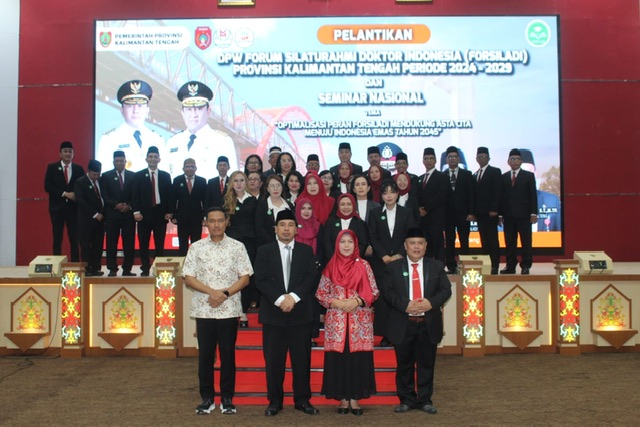 Plh. Sekda Sri Widanarni Hadiri Pelantikan DPW Forum Silaturahmi Doktor Indonesia (FORSILADI) Prov. Kalteng Periode 2024-2029