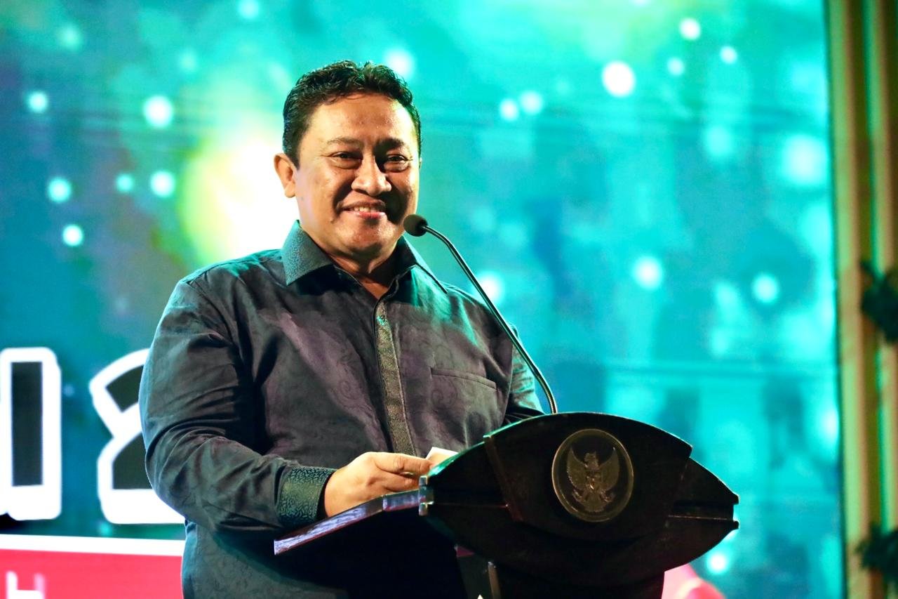Wagub Kalteng Edy Pratowo Hadiri Perayaan Natal Pemerintah Provinsi Kalteng Tahun 2024
