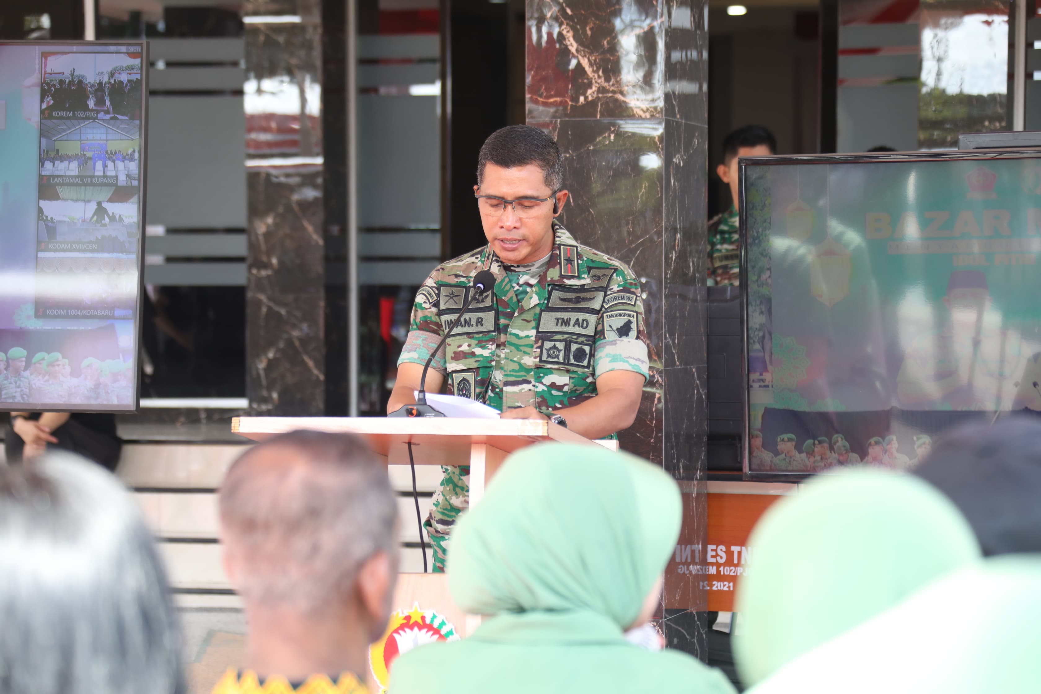 Sahli Yuas Elko : Pemprov Kalteng Apresiasi Bazar TNI yang Dibuka oleh Danrem 102/Pjg