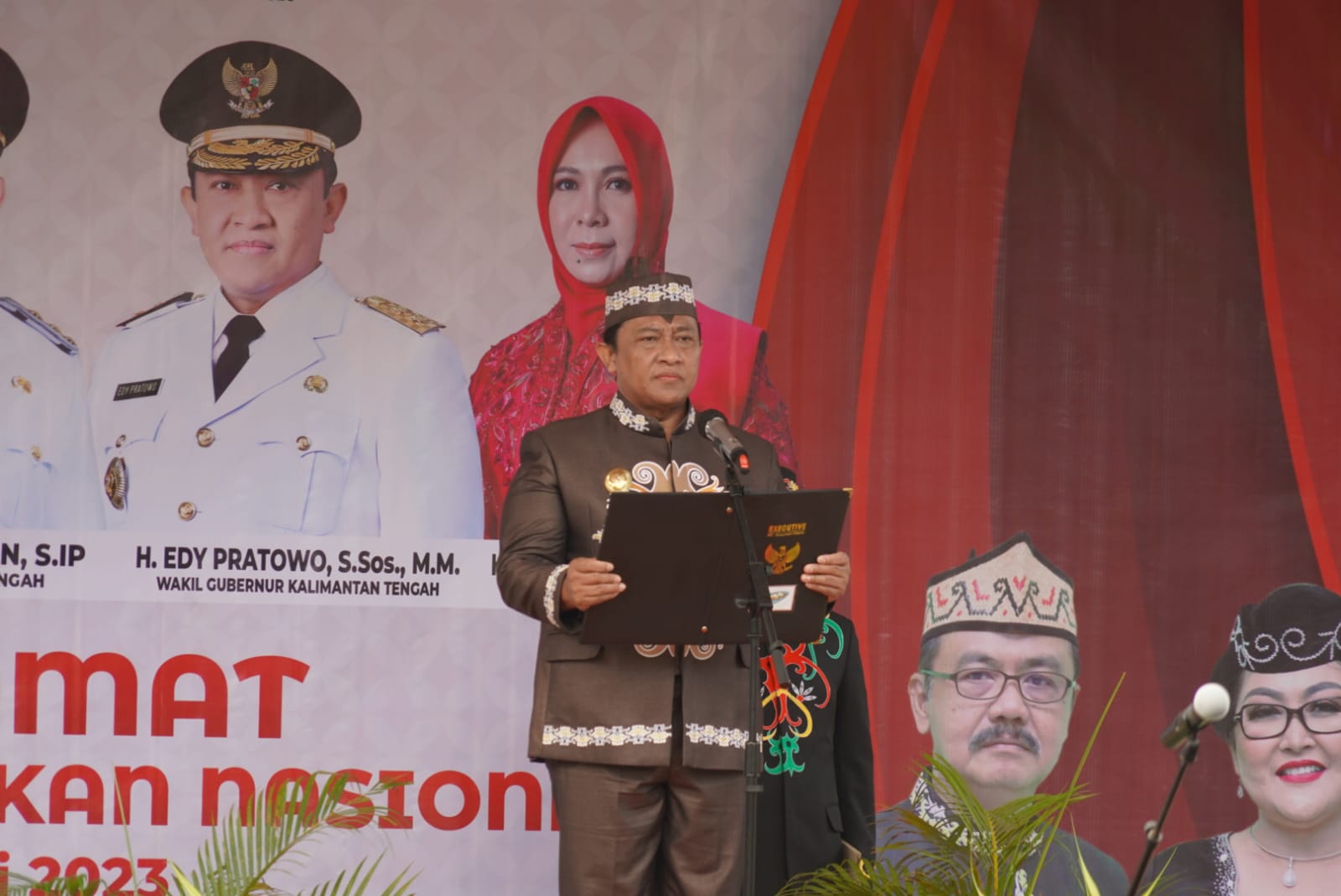 Wagub Kalteng Edy Pratowo Pimpin Upacara Bendera Peringatan Hari pendidikan Nasional Tahun 2023