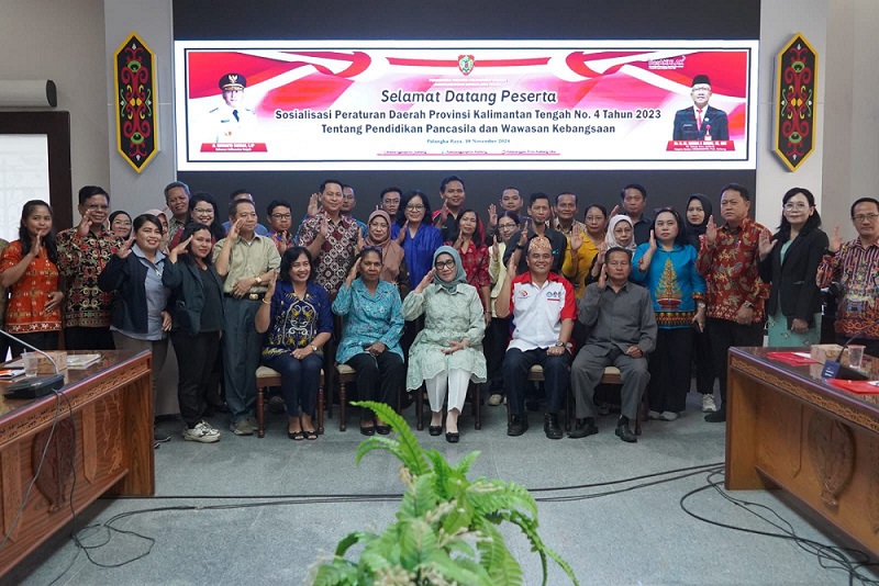 Plt Sekda Prov Kalteng M. Katma F. Dirun Buka Sosialisasi Tentang Pendidikan Pancasila dan Wawasan Kebangsaan