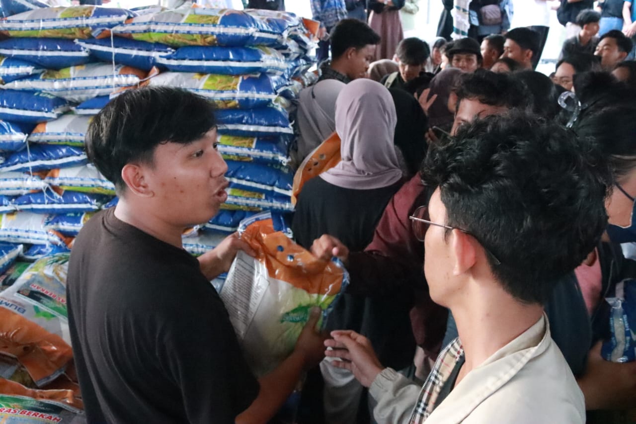 Pemprov Kalteng Gelar Pasar Murah di Bundaran Besar