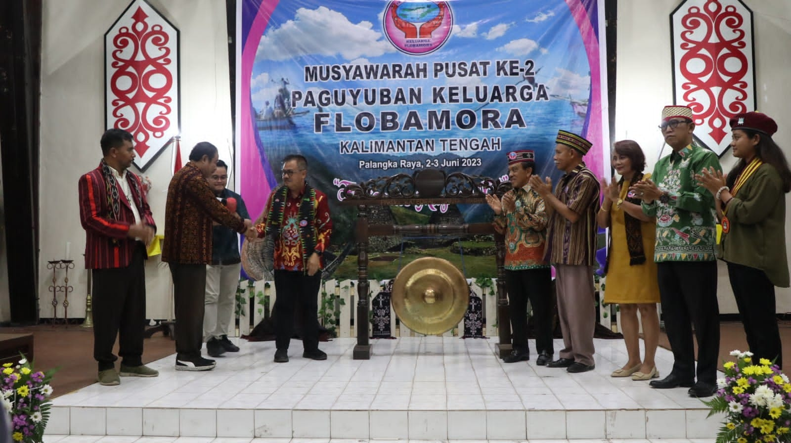 Sahli Herson B Aden Buka Kegiatan Musyawarah Pemilihan Pengurus Dewan dan Pengurus Pusat Paguyuban Keluarga Flobamora