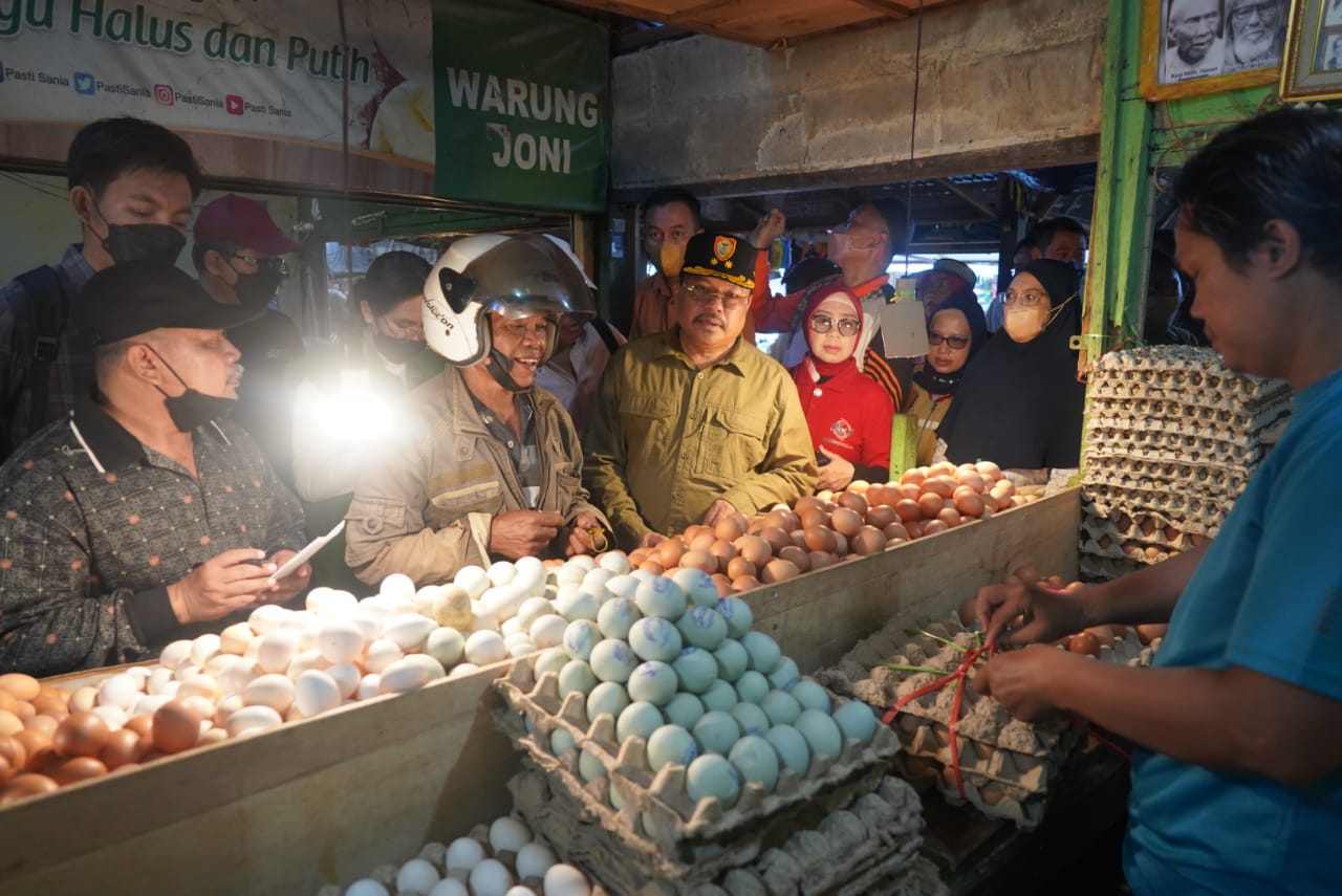 Satgas Pangan dan TPID Prov. Kalteng Sidak Pasar 