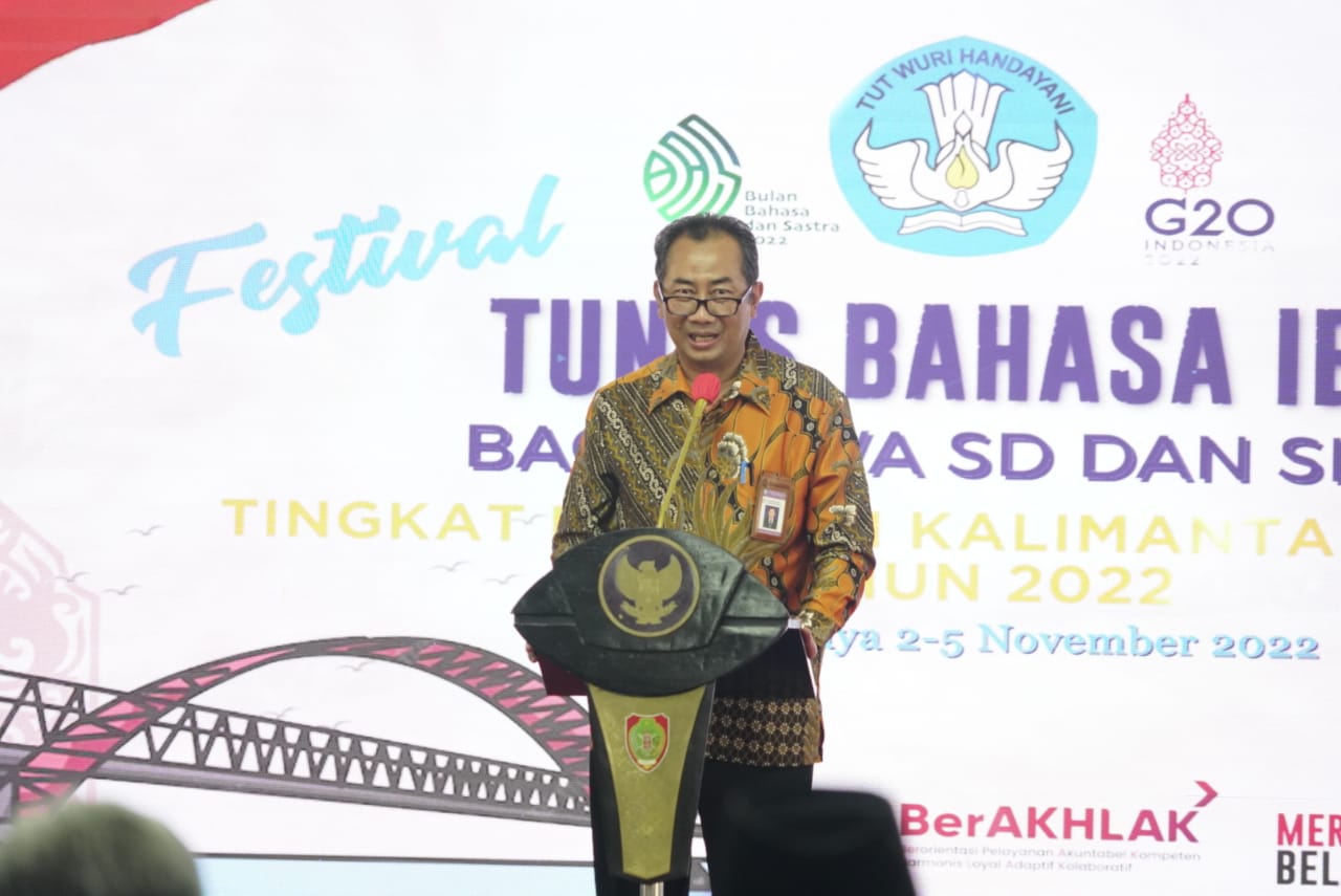 Asisten Pemkesra Buka Kegiatan Festival Tunas Bahasa Ibu Tingkat Provinsi Kalteng