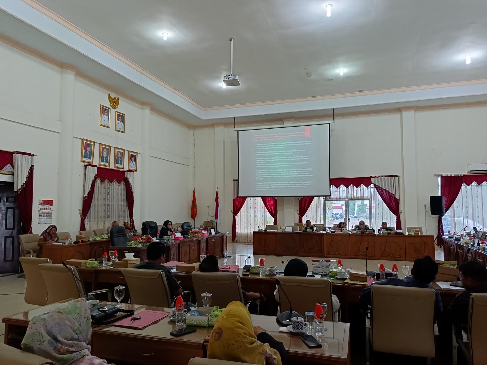 DPRD Barsel RDP Bersama BPKAD Bahas Terkait Satuan Harga Perjalanan Dinas