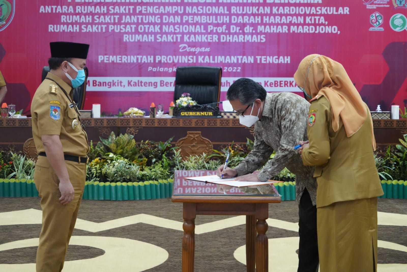 Gubernur Kalteng Sugianto Sabran Hadiri Prosesi Penandatanganan Kesepakatan Bersama