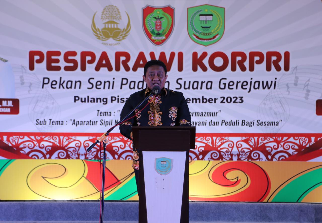 Wagub Kalteng Edy Pratowo Buka Pekan Seni Paduan Suara Gerejawi (PESPARAWI) IV KORPRI Tingkat Prov. Kalteng