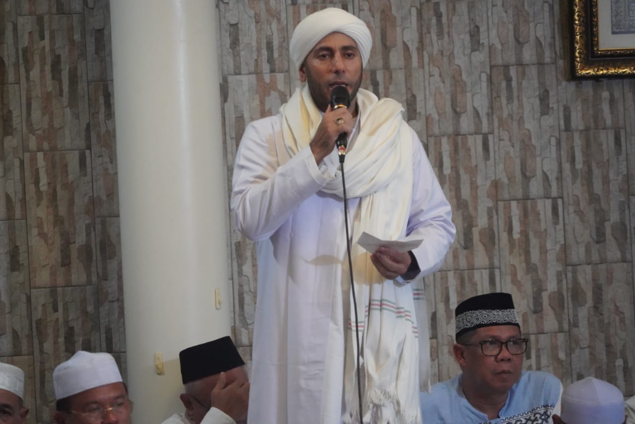 Sekda Prov. Kalteng Hadiri Peringatan Maulid Nabi Muhammad SAW