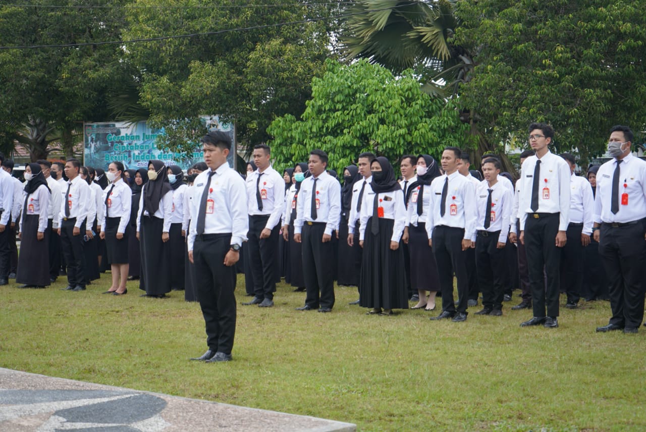 Sahli Yuas Elko Tutup Latsar CPNS Gelombang IV Golongan III Angkatan X, XI, XII Prov. Kalteng Tahun 2022