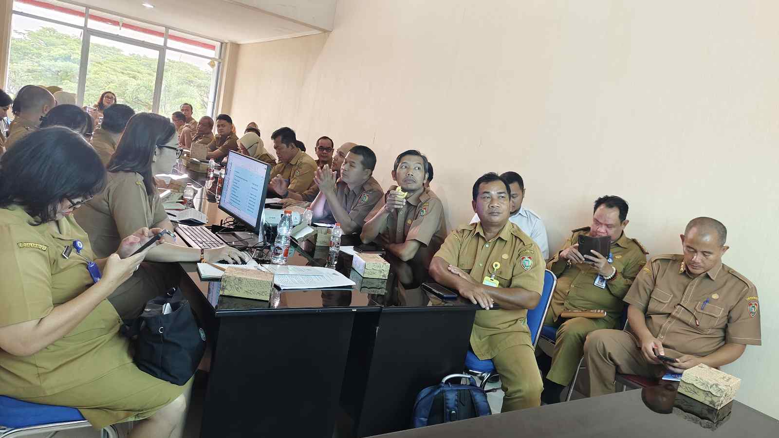 Biro Organisasi Laksanakan Rapat Persiapan Evaluasi Pada UPTD dan Cabang Dinas di Pemprov Kalteng