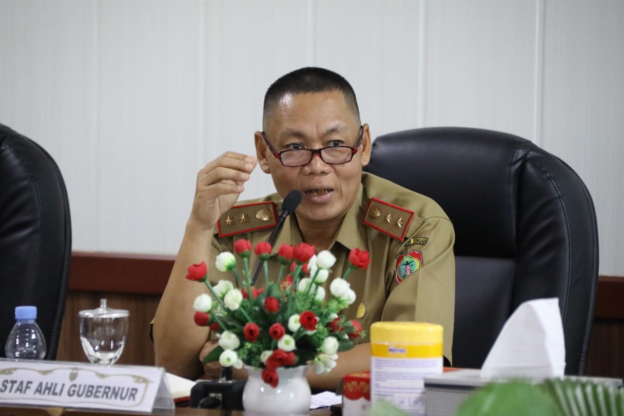 Sahli Yuas Elko Pimpin Rapat Evaluasi TPID Terhadap Rilis BPS Terkait Inflasi Kalteng