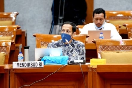 Pembelajaran tahun ajaran 2021/2022 bersifat dinamis, mengacu kebijakan PPKM dan SKB 4 menteri