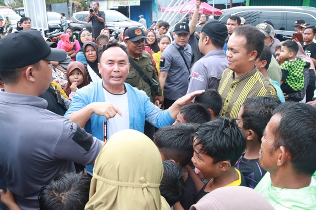 Pemprov Kalteng Bagikan 6000 Paket Sembako pada Pasar Murah