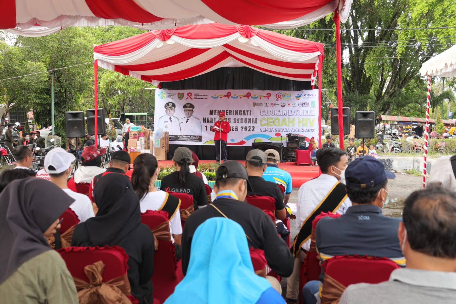 Pemprov. Kalteng Gelar Senam Bersama Dalam Rangka Peringatan Hari AIDS Sedunia Prov. Kalteng Tahun 2022