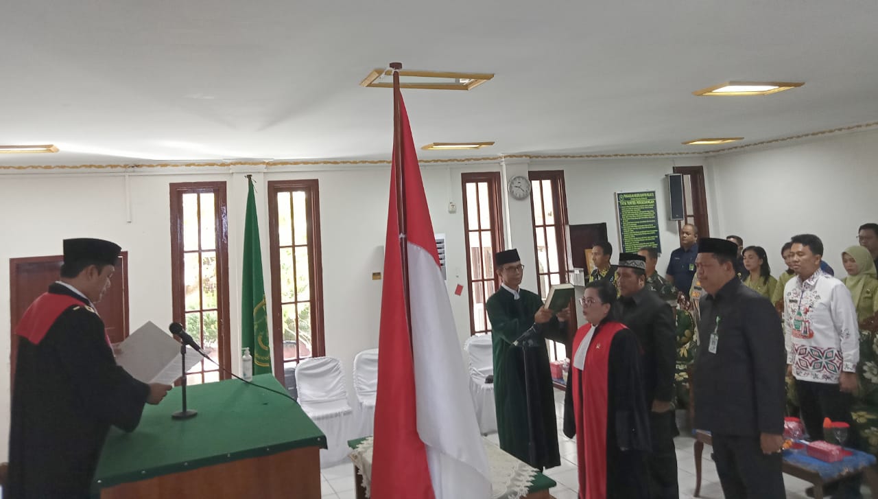 Ike Liduri Mustika Sari dilantik menjadi wakil ketua Pengadilan Negeri Buntok