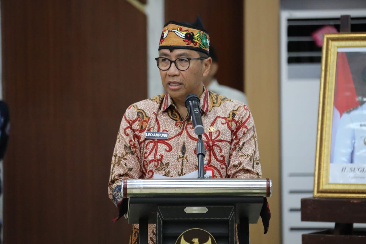 Asisten Ekbang Sri Widanarni Buka Pelaksanaan Konsultasi Publik Rancangan Awal RKPD Prov Kalteng