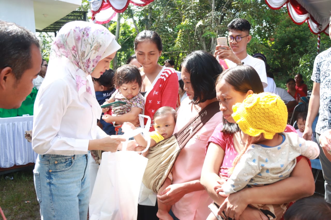 Ketua TP-PKK Kalteng Ivo Sugianto Sabran Lakukan Kunjungan ke Perempuan dan Kelompok Belajar Nonformal Anak di TPA KM.14 Tjilik Riwut