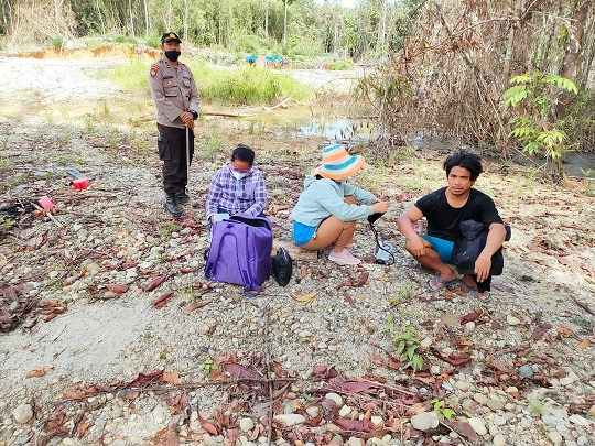 Polsek Kahayan Hulu Utara Mempercepat Penanggulangan Covid-19 Dengan Gencarkan Vaksinasi