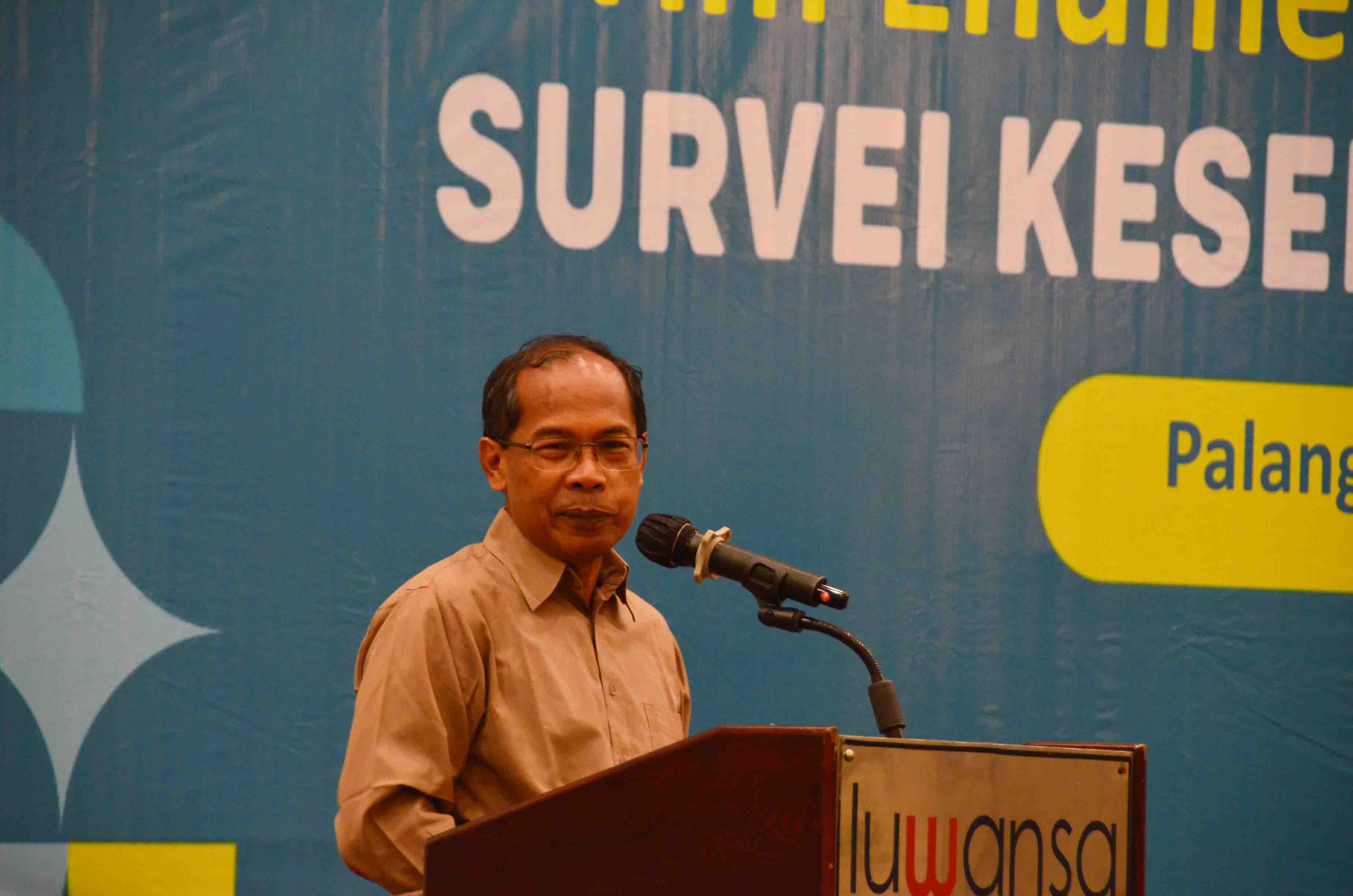 Kepala Dinkes Prov. Kalteng Suyuti Syamsul Buka Workshop Tim Enumurator Survey Kesehatan Indonesia Tingkat Prov. Kalteng Tahun 2023