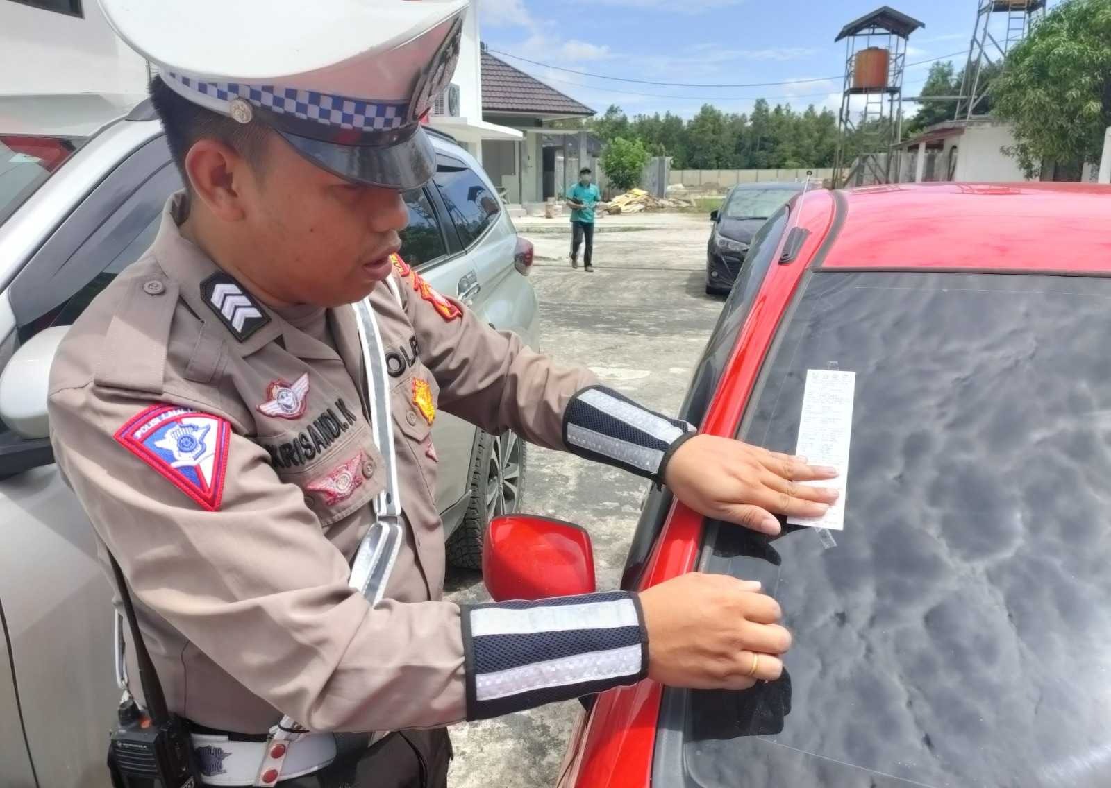 Samsat Kasongan Laksanakan Sosialisasi dan Edukasi pada Masyarakat Melalui Inovasi SUPEL