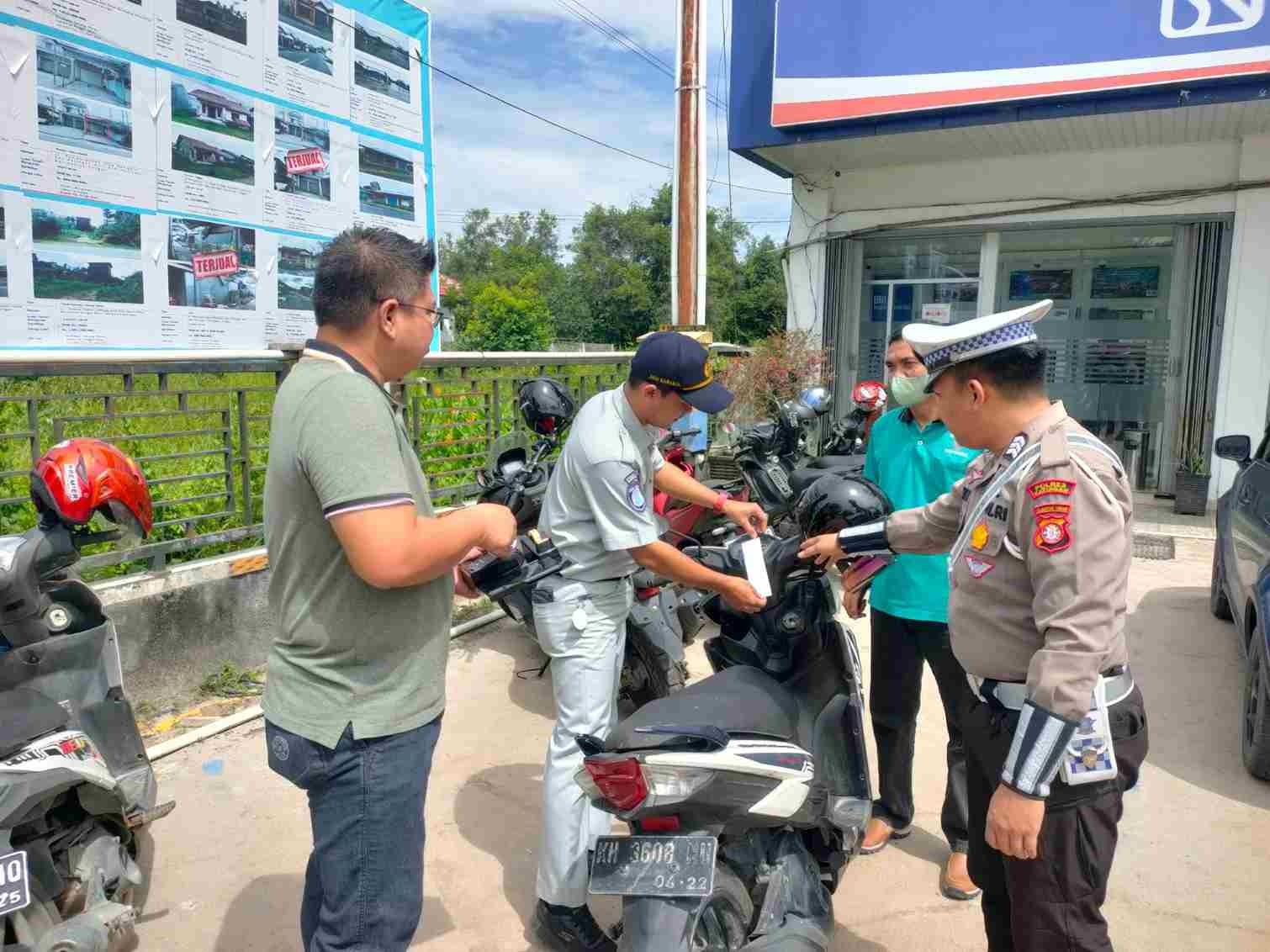 Samsat Kasongan Laksanakan Sosialisasi dan Edukasi pada Masyarakat Melalui Inovasi SUPEL