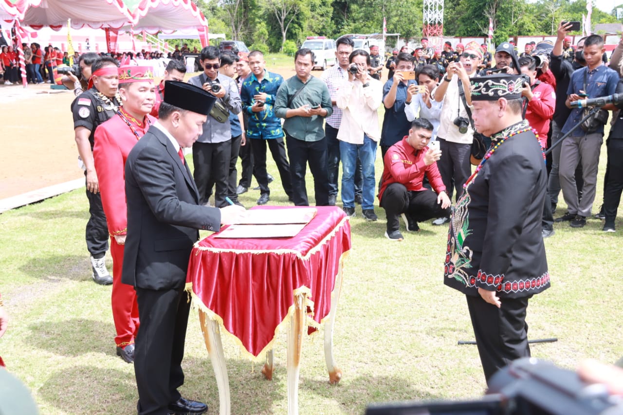 Pengurus DAD Kabupaten Kotawaringin Timur Masa Bakti 2023-2028 Resmi Dilantik dan Dikukuhkan