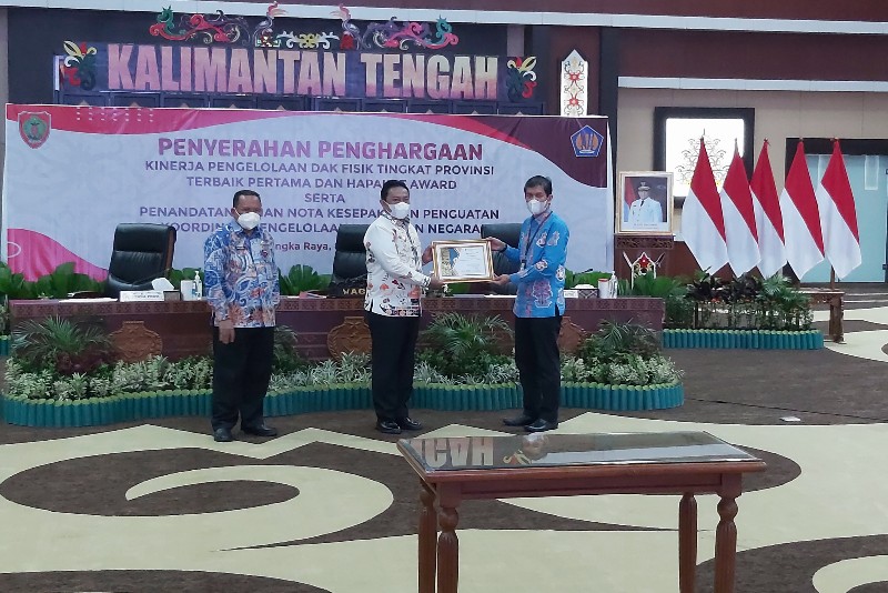 Pemprov Kalteng raih dua penghargaan sekaligus