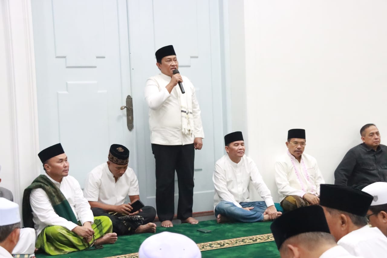 Gubernur Kalteng Sugianto Sabran Ikuti Sahur Bersama, Salat Subuh Berjamaah dan Kultum Subuh Pemprov. Kalteng