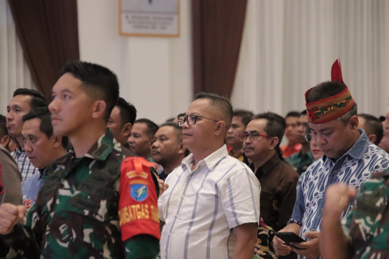 Gubernur Kalteng Agustiar Sabran Gelar Pertemuan dengan Kepala Desa dan Tokoh Masyarakat
