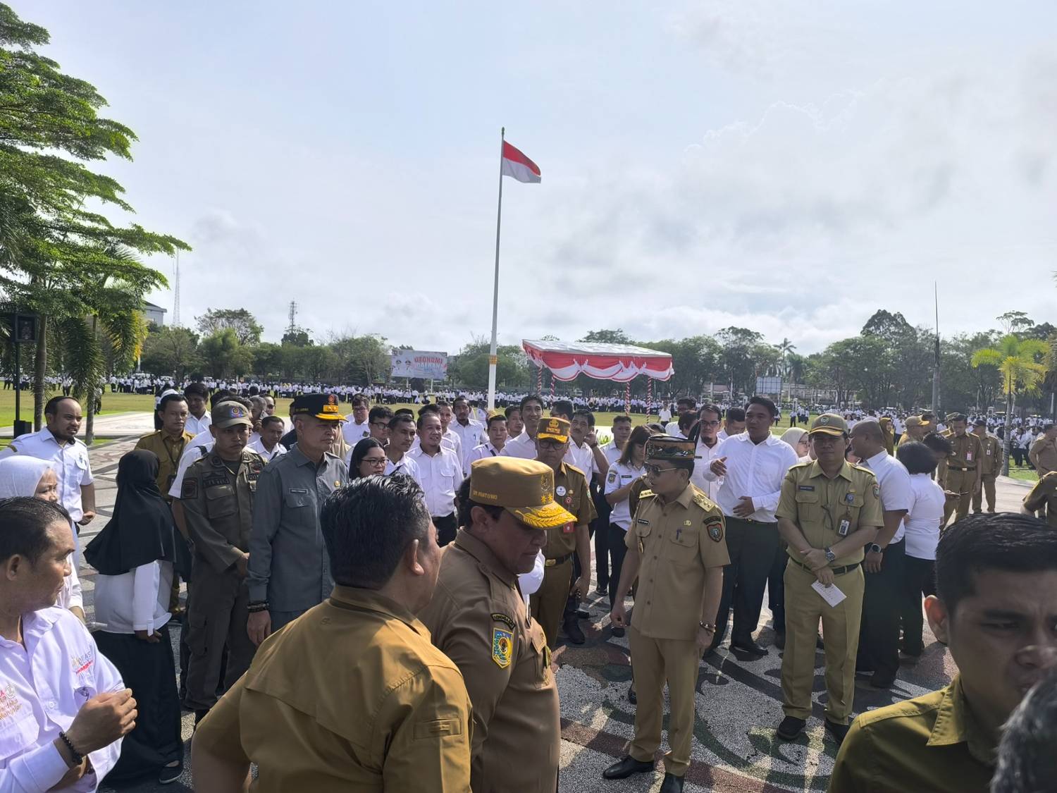 Kepala Satpol PP Prov. Kalteng Turut Hadiri Apel Gabungan