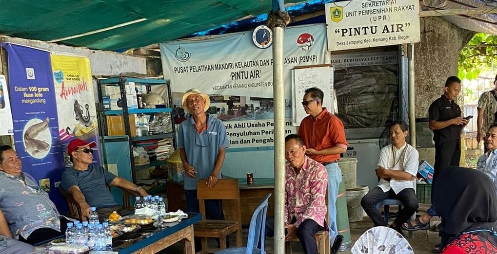 Dislutkan Prov.Kalteng Lakukan Pendampingan Untuk Mempelajari Sistem Budidaya Usaha Perikanan Intensif di Lahan Sempit