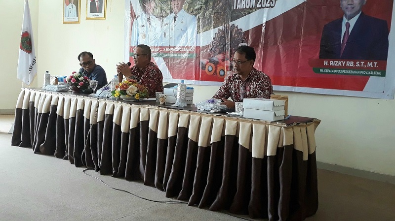 Disbun Prov. Kalteng Gelar Rapat Penetapan Harga TBS Periode Juli 2023