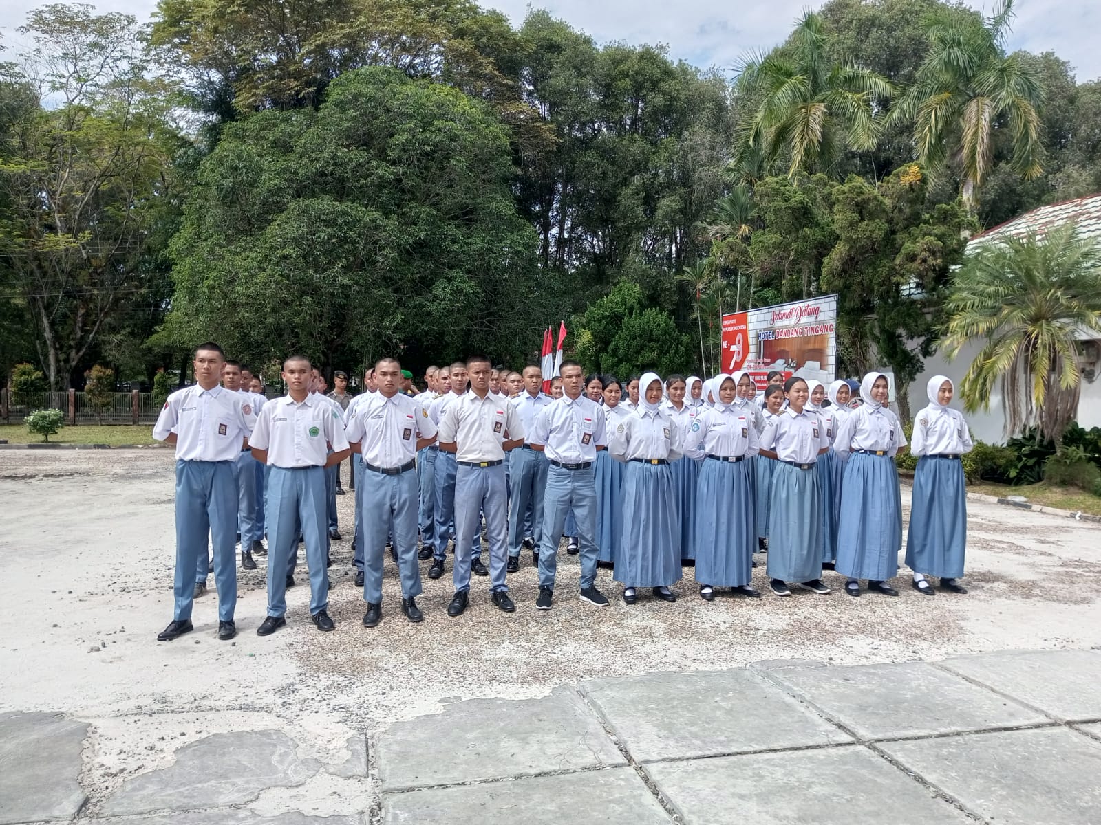 Kepala Badan Kesbangpol Katma F. Dirun Memimpin Prosesi Tantingan Bagi Calon Paskibraka Tingkat Prov. Kalteng Tahun 2023