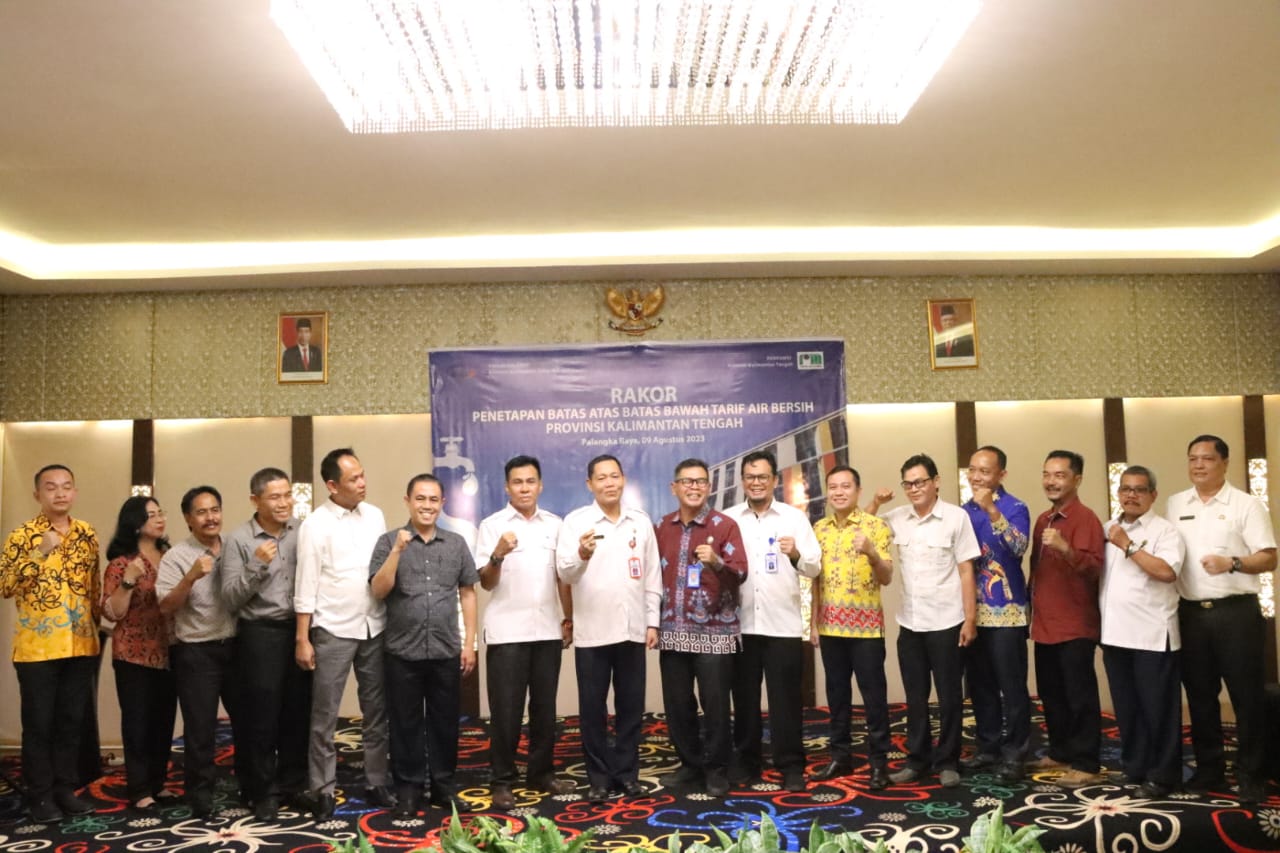 Sahli Yuas Eko Buka Rakor Penetapan Tarif Batas Atas dan Bawah Untuk Sektor Air Bersih Kalteng