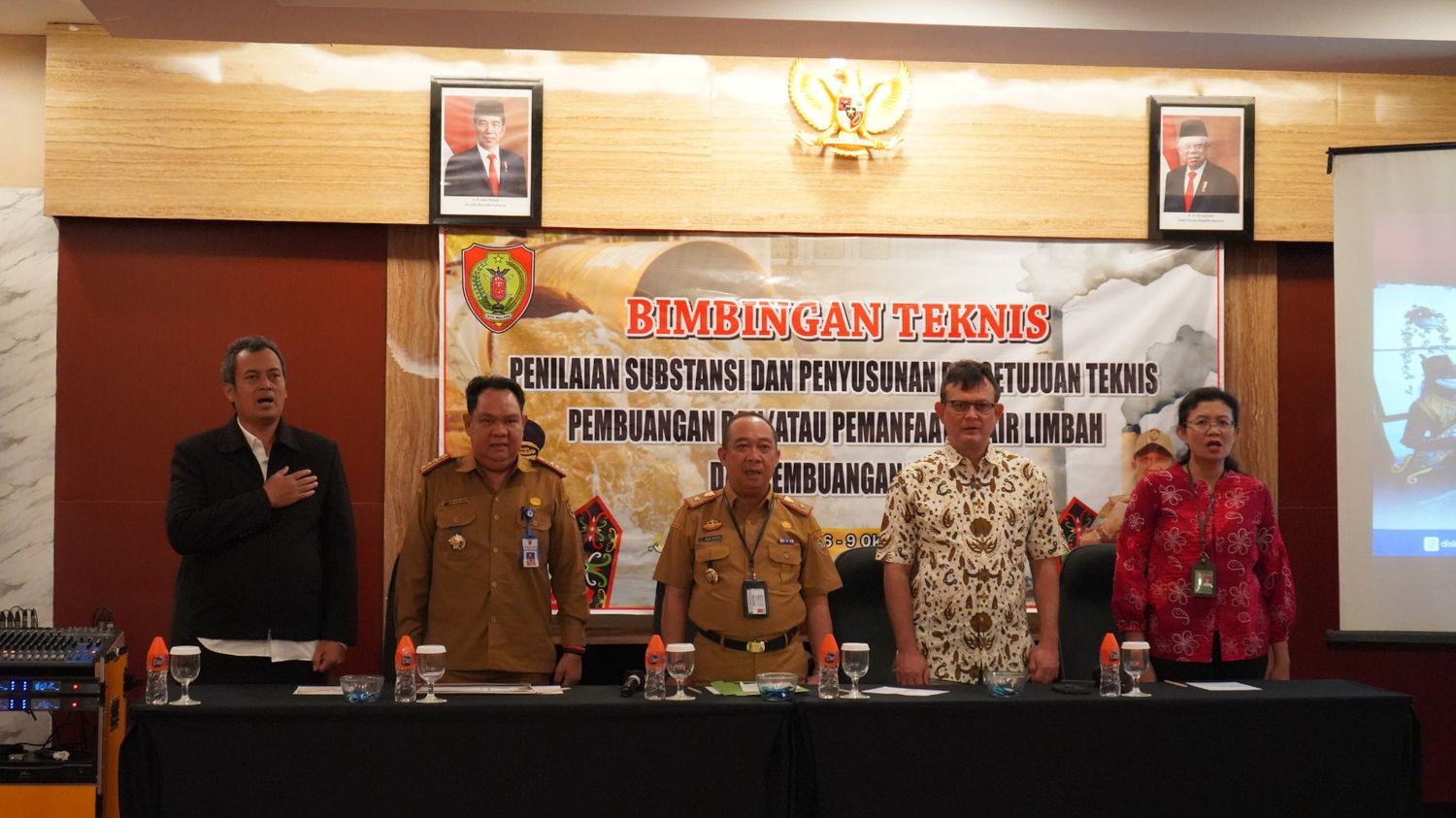 DLH Gelar Bimtek Penilaian Substansi dan Penyusunan Persetujuan Teknis serta Sertifikat Kelayakan Operasi Pemenuhan Baku Mutu Air dan Pemenuhan Batu Muku Emisi