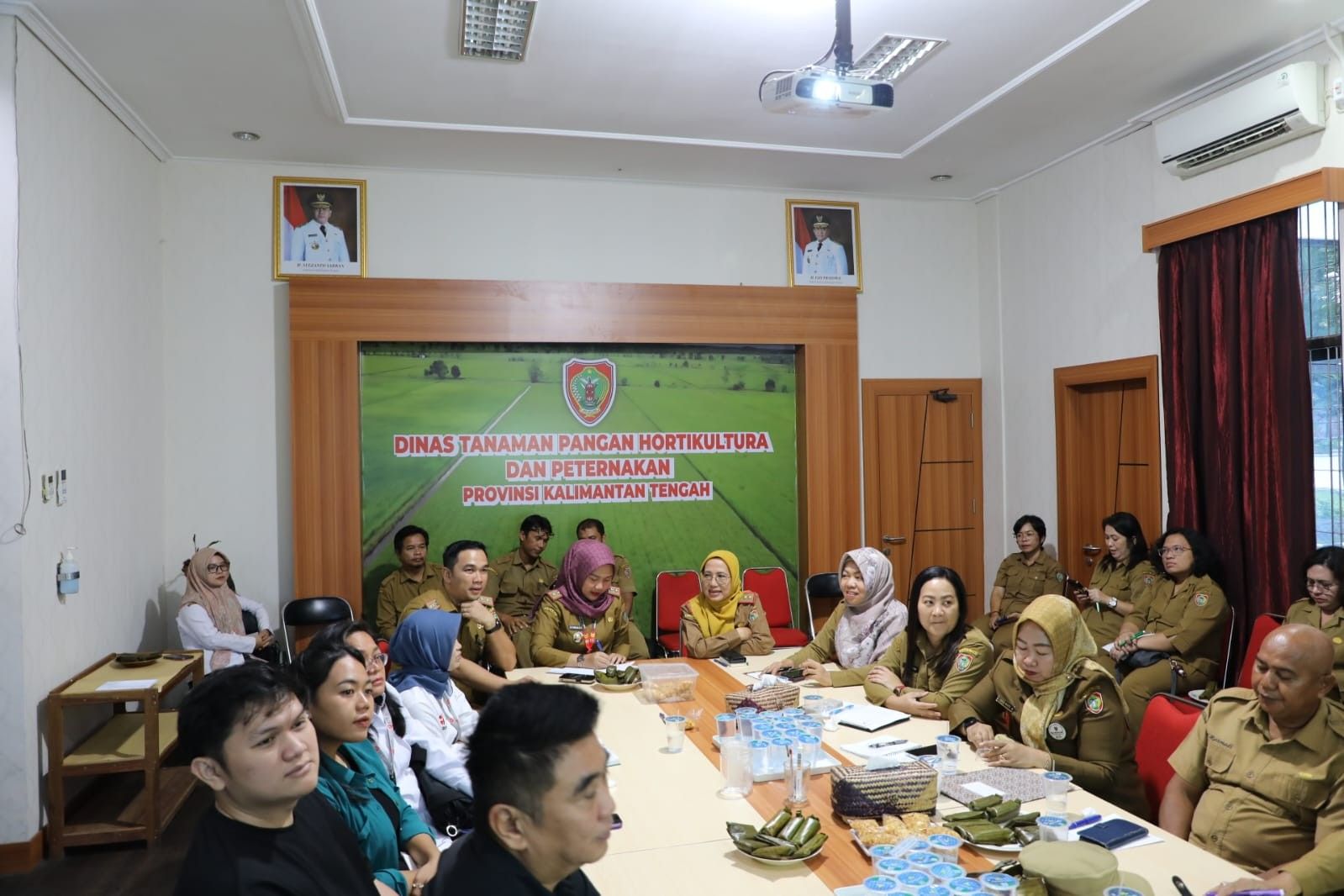 Kadis TPHP Sunarti Pimpin Rapat Persiapan Jambore Tani