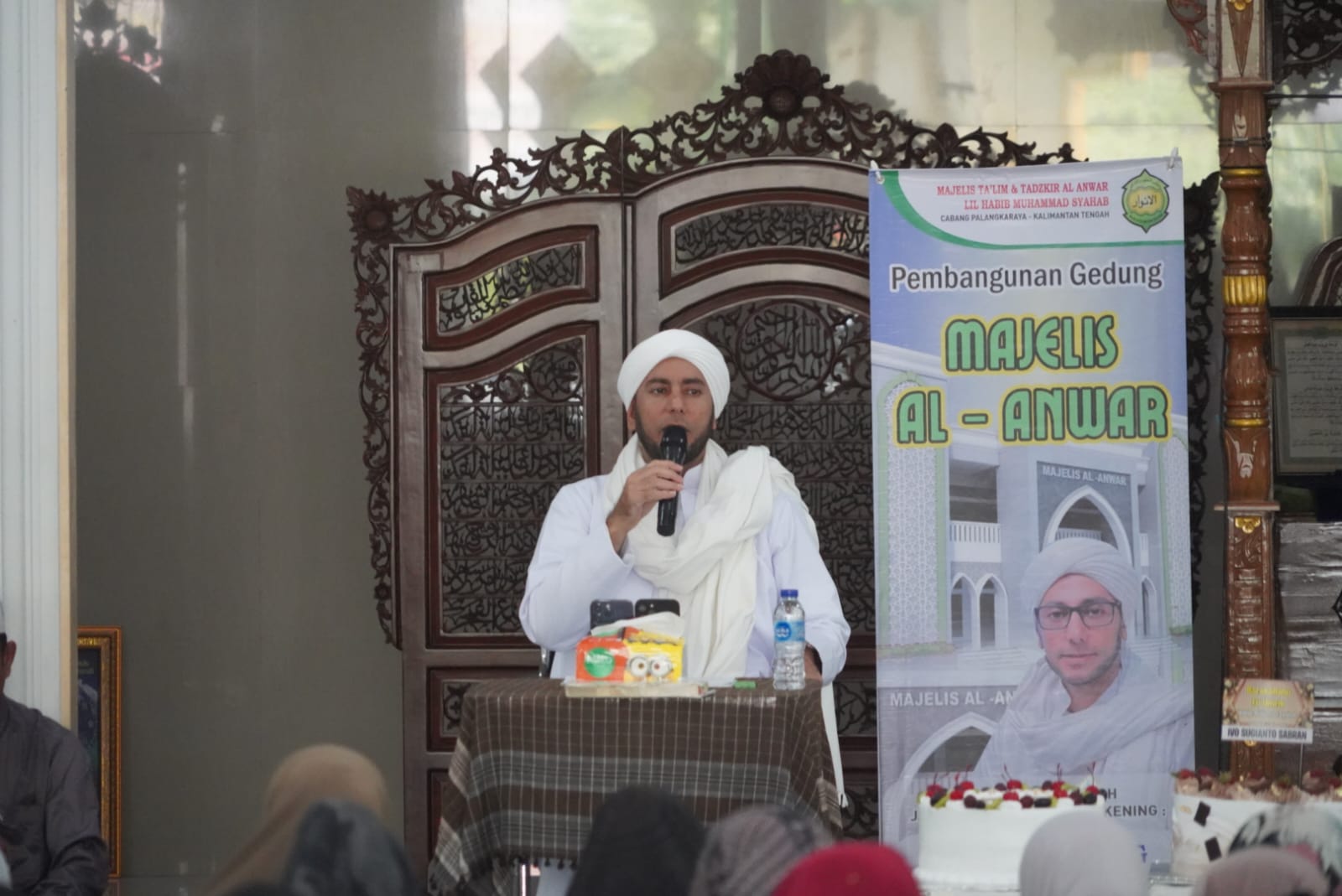 Ketua TP PKK Prov. Kalteng Hadiri Majelis Taklim Dan Tadzkir Al Anwar Lil Habib Muhammad Syahab