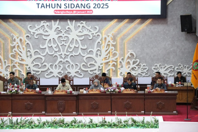 Plt. Sekda Prov. Kalteng M. Katma F. Dirun Hadiri Rapur ke-2 Masa Persidangan II Tahun Sidang 2025 DPRD Prov. Kalteng