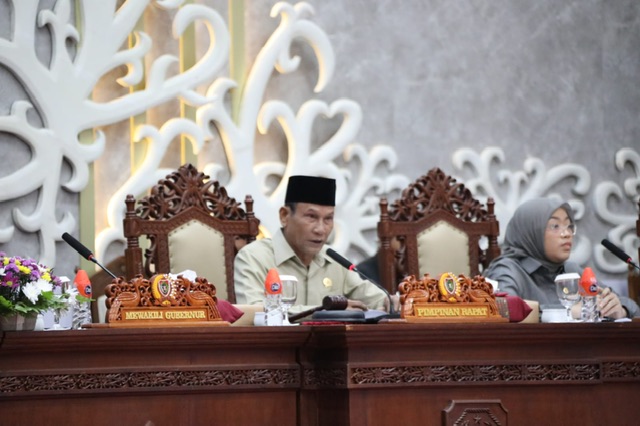 Plt. Sekda Prov. Kalteng M. Katma F. Dirun Hadiri Rapur ke-2 Masa Persidangan II Tahun Sidang 2025 DPRD Prov. Kalteng