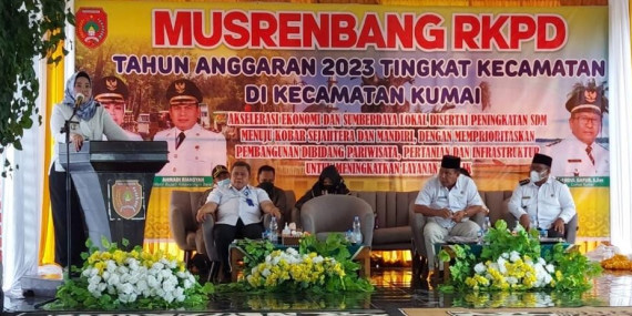 Bupati Kobar Hadiri Kegiatan Musrenbang Tingkat Kecamatan