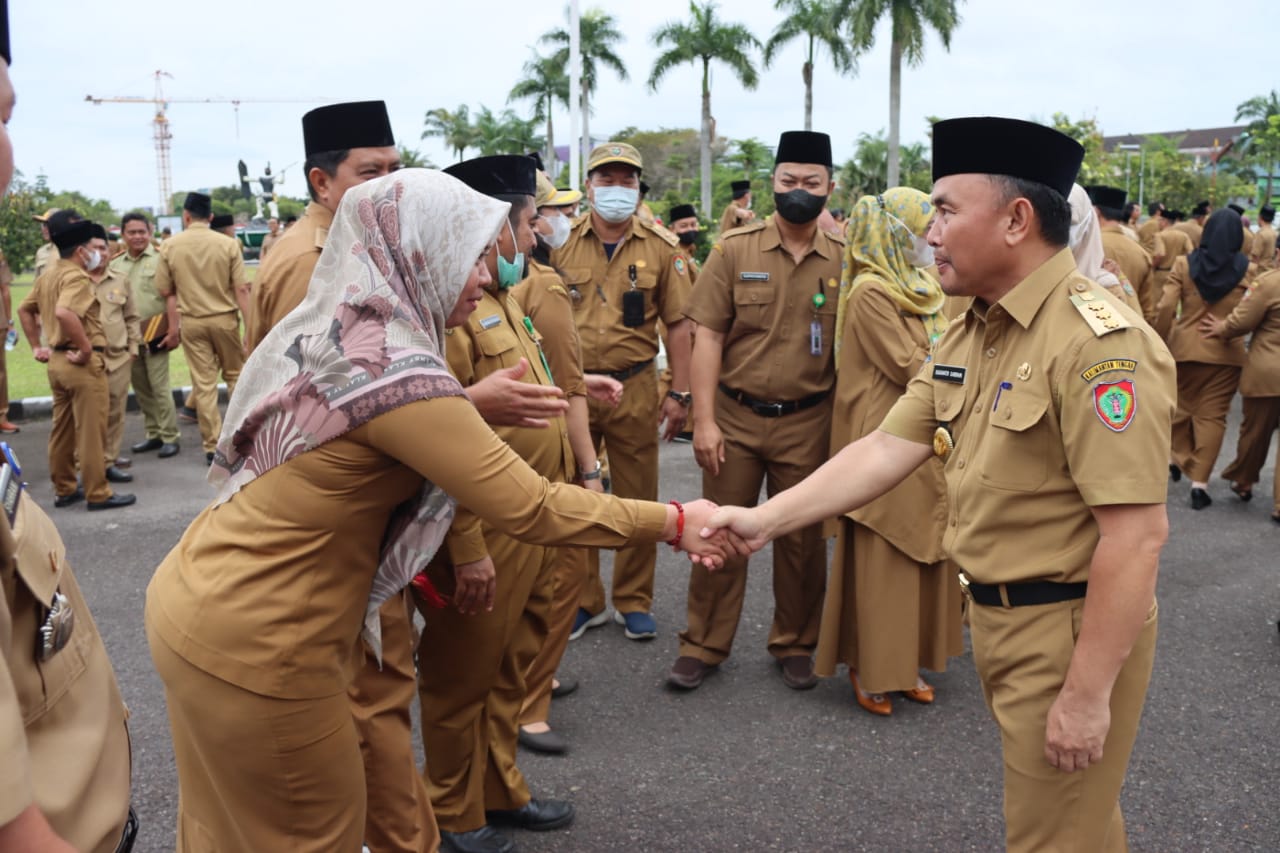 Gubernur Sugianto Sabran Lantik 123 Orang Pejabat Administrator Dan Pengawas Lingkup Pemprov Kalteng