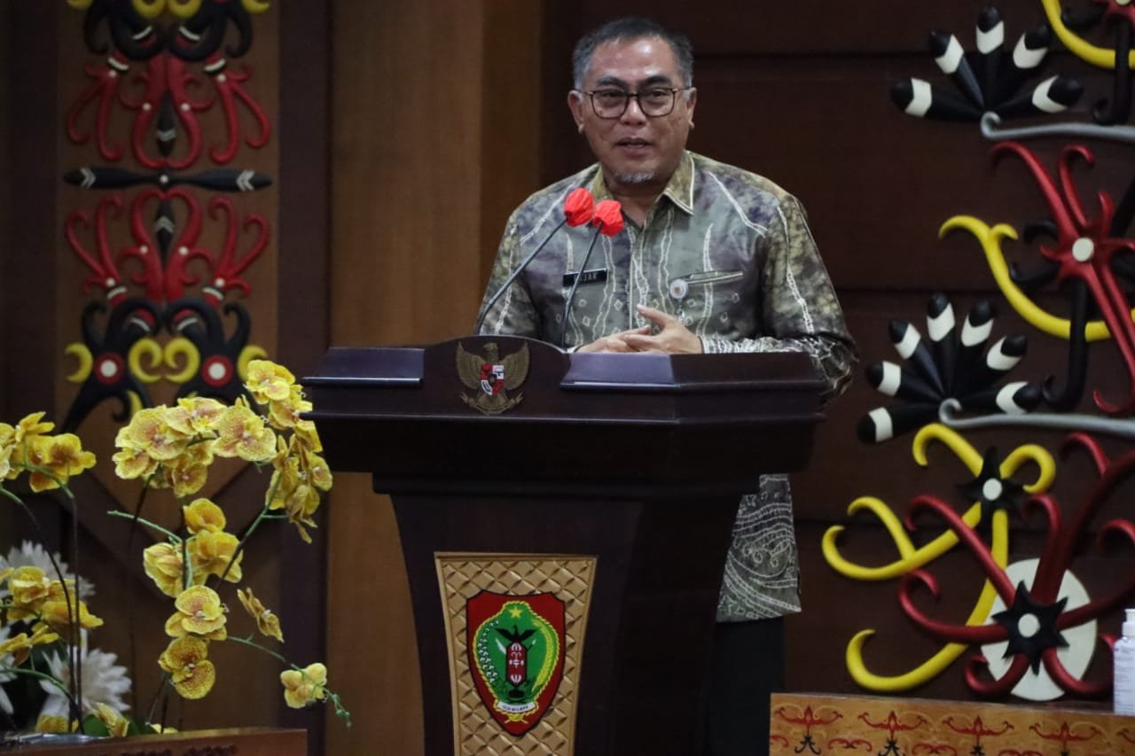 Asisten PemKesra Buka Sekaligus Pimpin Rapat Penyelesaian Batas Daerah
