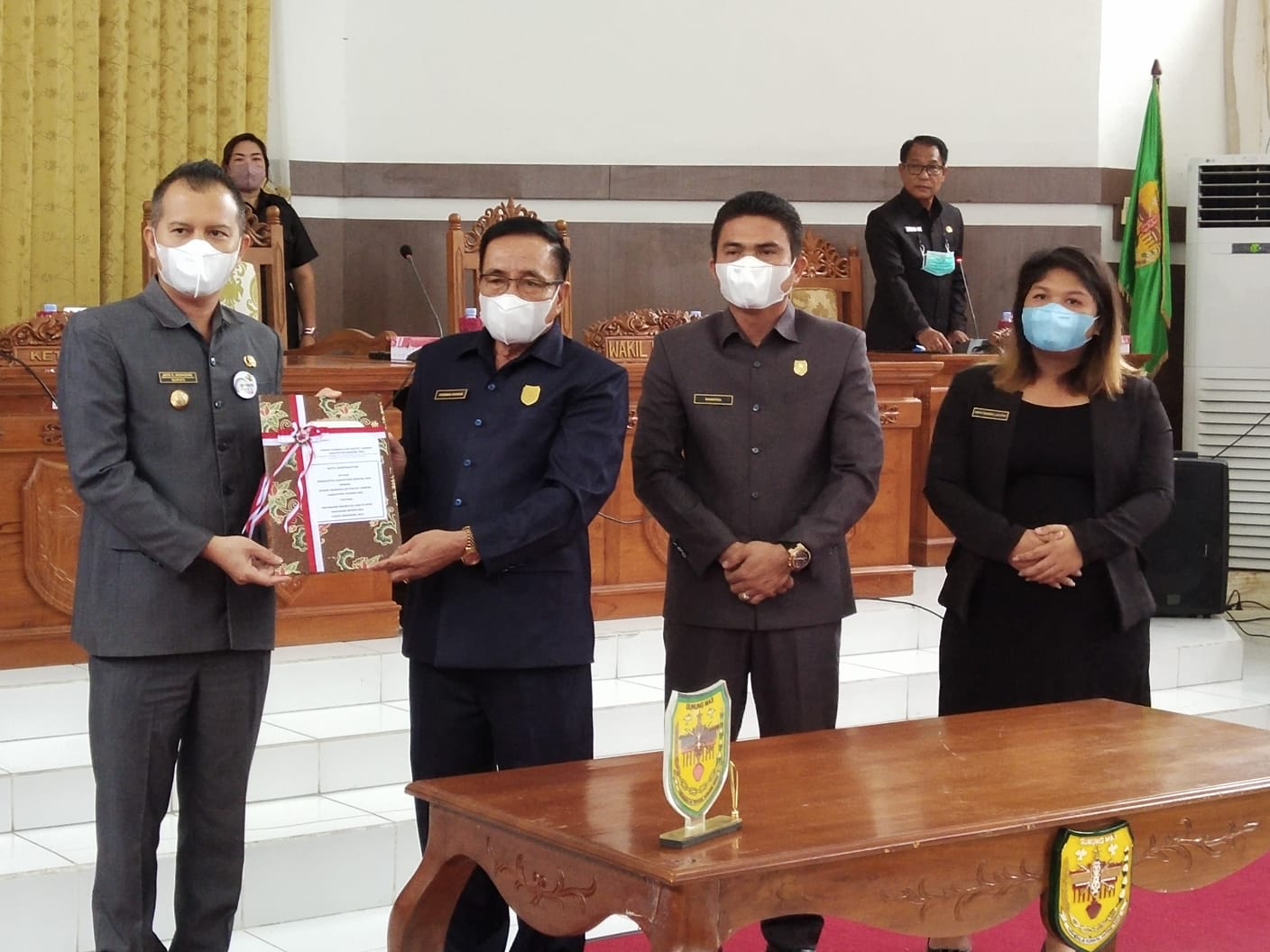 Bupati Gumas Hadiri Sidang Paripurna Masa Persidangan III Tahun 2022