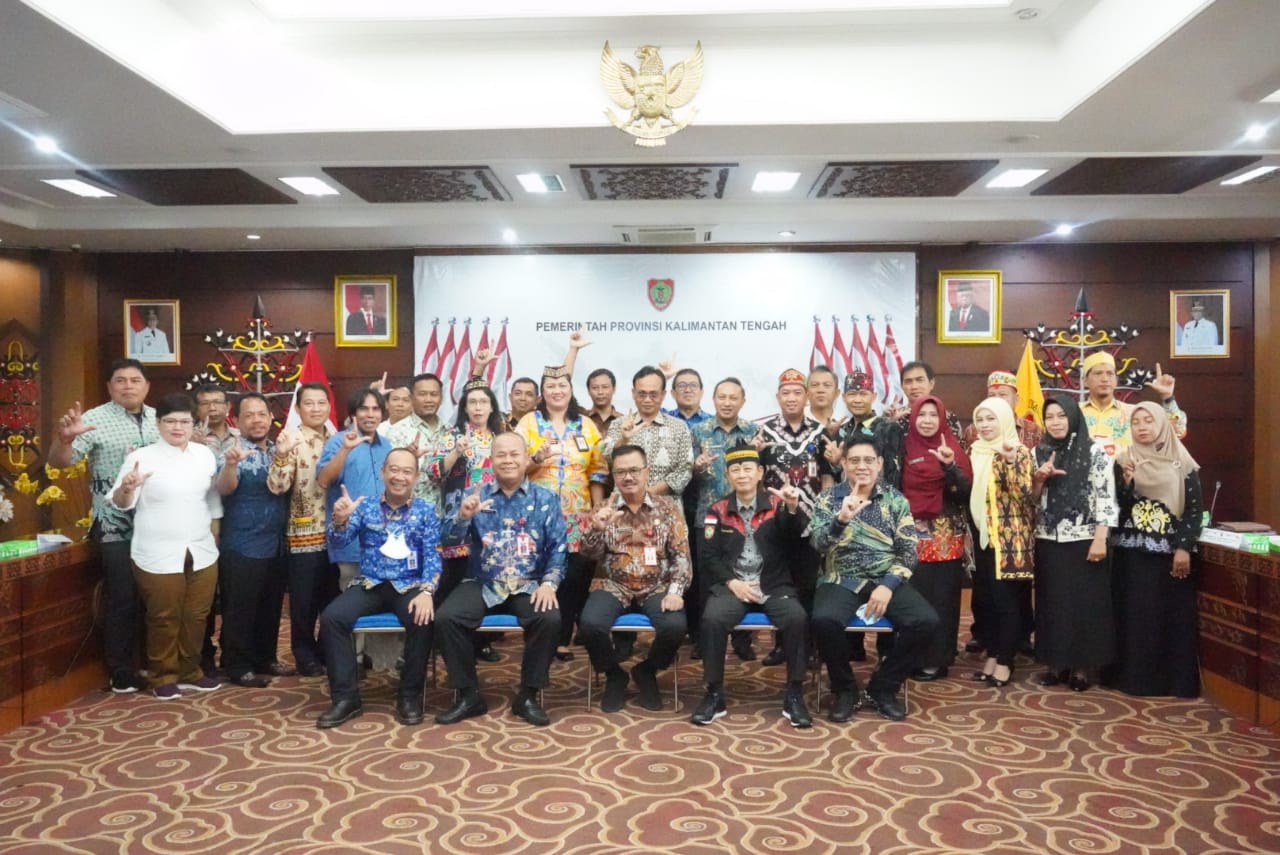 Rakor, Sosialisasi Dan Evaluasi Panitia Masyarakat Hukum Adat Provinsi Kalteng