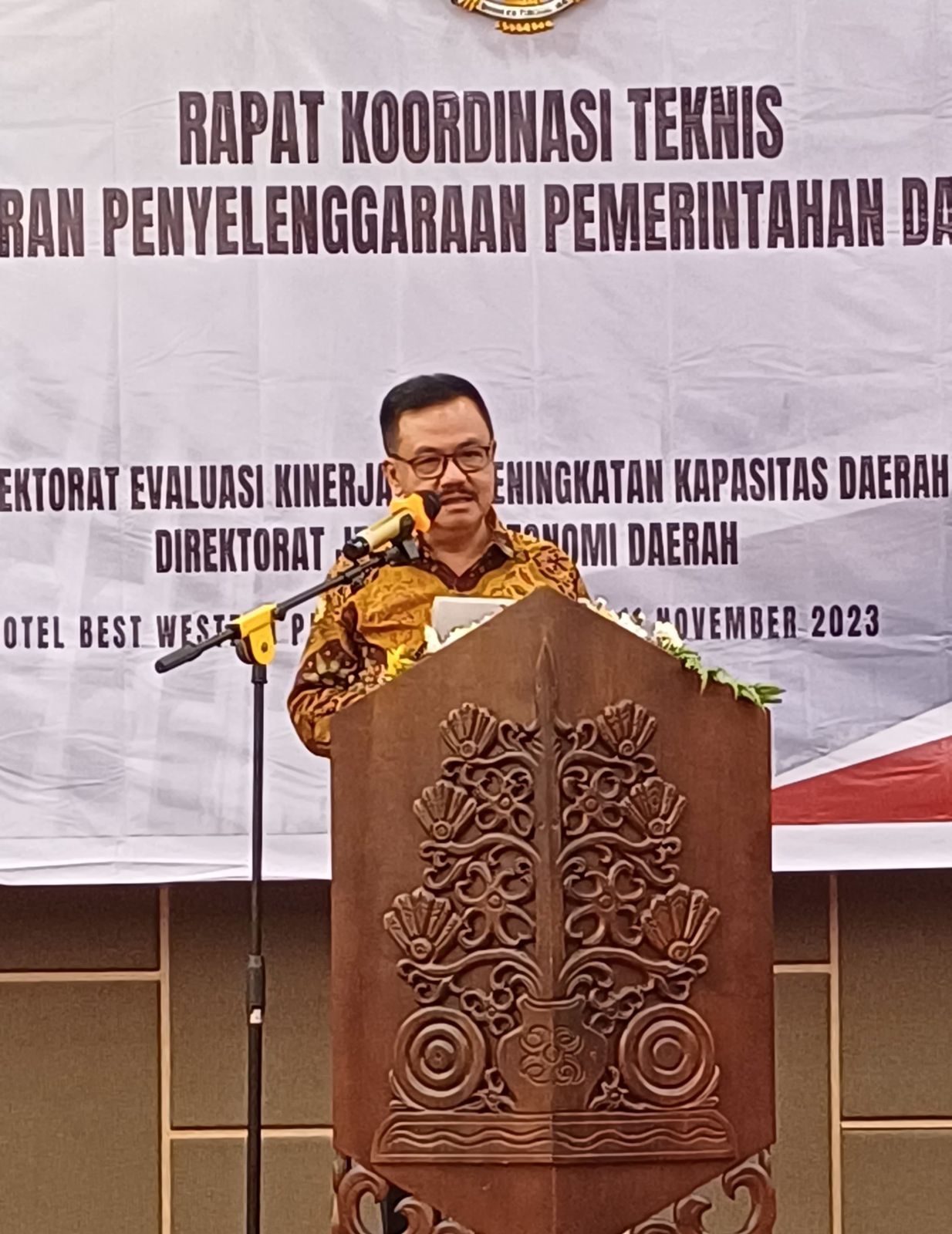 Sahli Herson B Aden Buka Rakor Teknis Penyusunan Pelaporan Penyelenggaraan Pemerintahan Daerah Provinsi