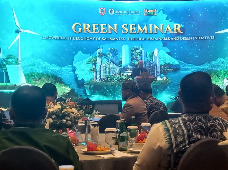 Bappedalitbang Prov. Kalteng Hadiri Seminar Green Economic Tahun 2024