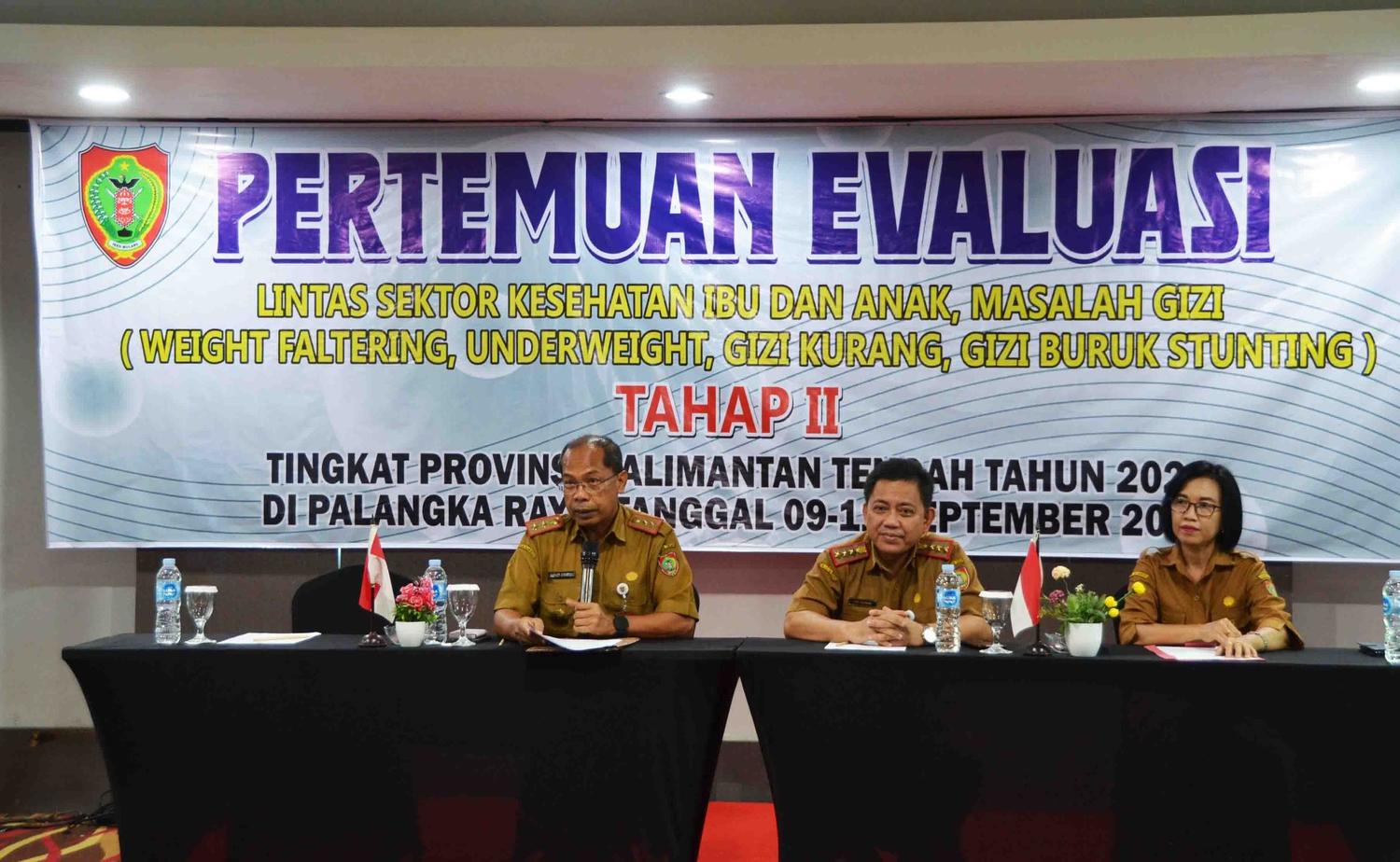 Kepala Dinkes Prov. Kalteng Suyuti Syamsul Buka Pertemuan Evaluasi Lintas Sektor Kesehatan Ibu dan Anak dan Masalah Gizi